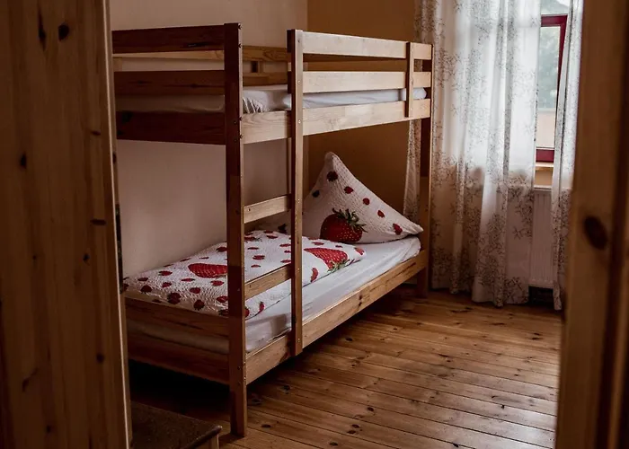 Suedhof Doebbrick - Fuer Familienurlaub Daire Cottbus